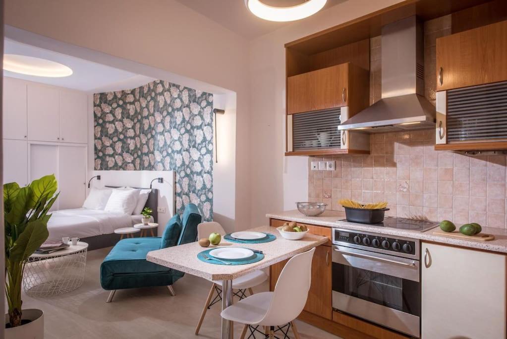Mojo - Central Cozy Apartment Heraklion  Exterior photo